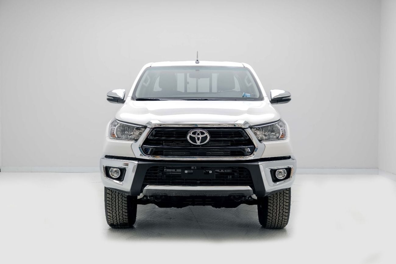 Toyota Hilux DLX 2.4L - Super White Inside Red | Export Only
