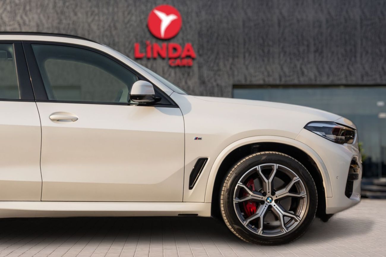 BMW X5 40i M Sport 3.0L BMW X5 xDrive40i M-Sport 2023 GCC | Agency Warranty | Service Contract