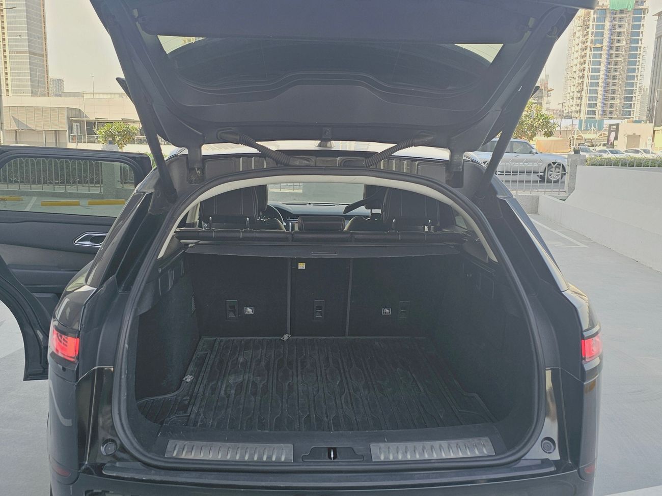 لاند روفر رينج روفر فيلار