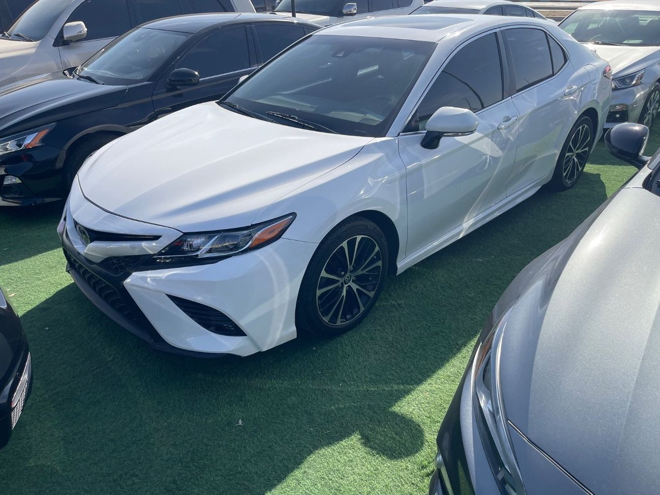 تويوتا كامري SE 2.5L (204 HP)