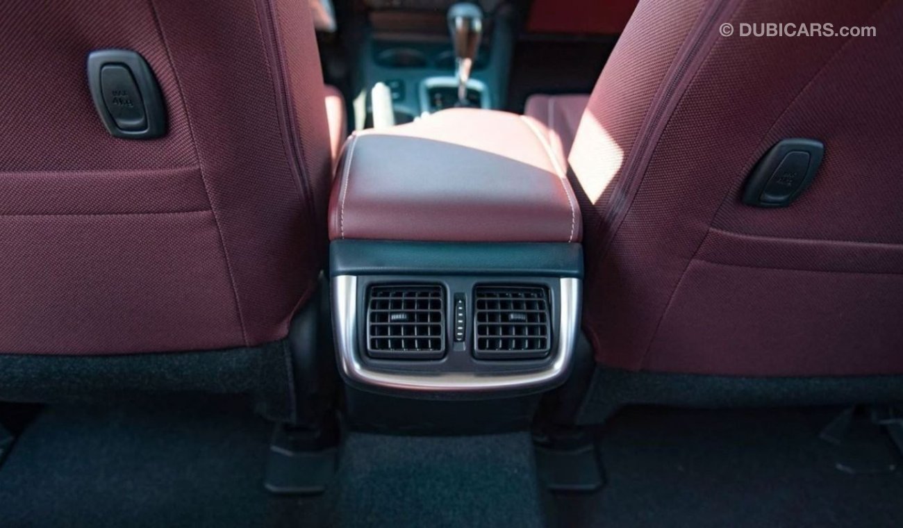 تويوتا هيلوكس 2024 TOYOTA HILUX PICKUP DLX DOUBLE CAB  2.4L DIESEL 4WD AUTOMATIC - EXPORT ONLY