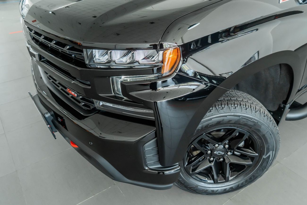 Chevrolet Silverado LT Trail-boss Z71  5.3