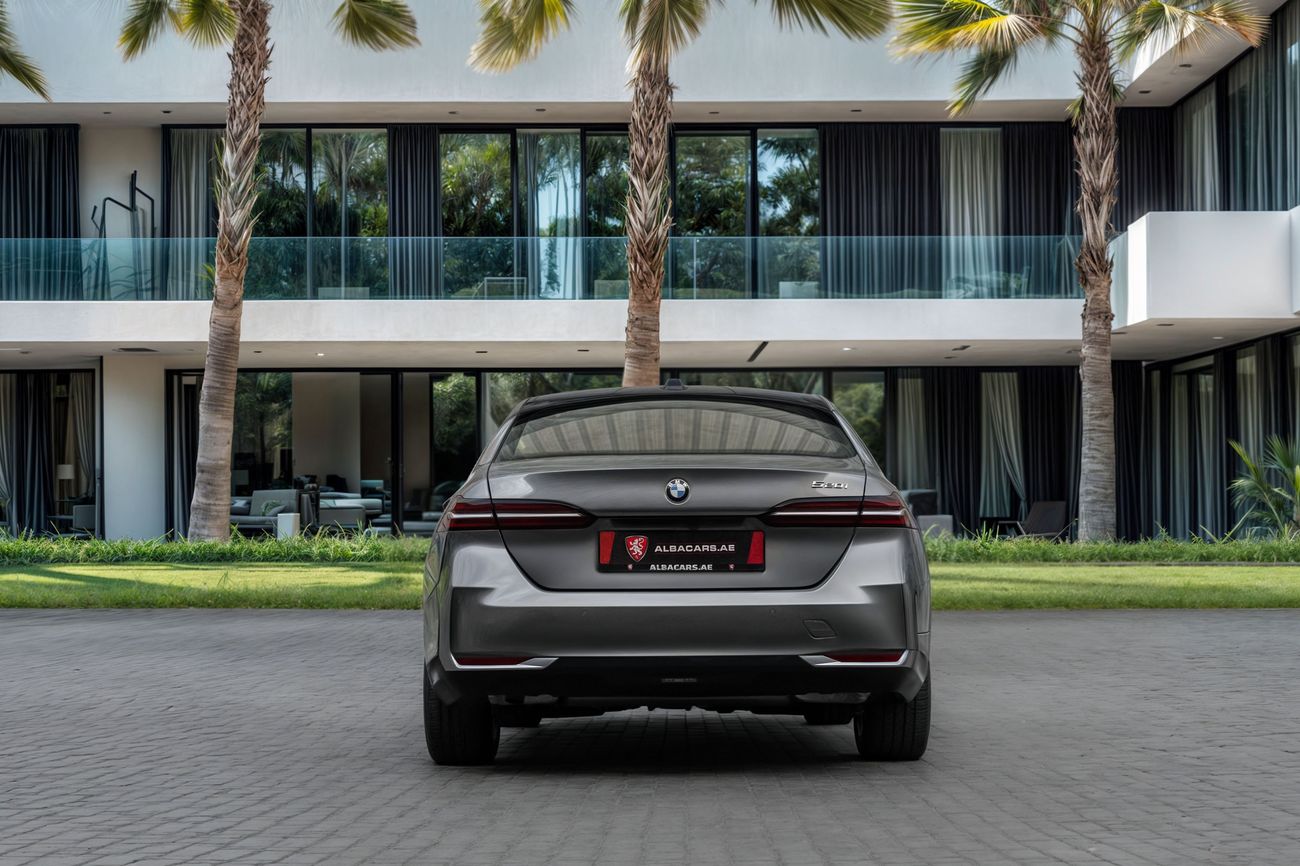 BMW 520i 520i | 4,211 P.M | 0% Downpayment | Agency Warranty!