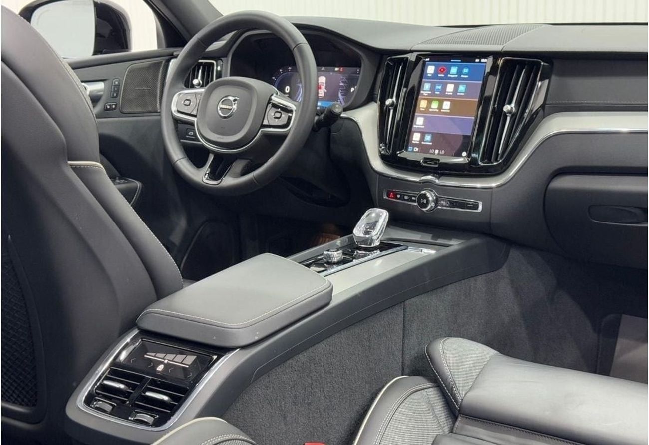 Volvo XC60 B5 Inscription 2024 Volvo XC60 B5 Ultimate Dark, Dec 2026 Volvo Warranty, Very Low Kms, GCC