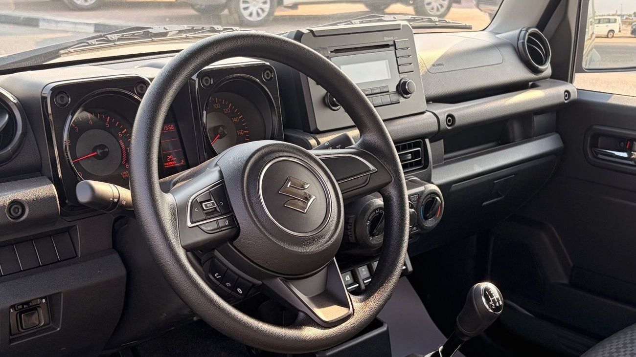 Suzuki Jimny 1.5 4 Cyl. Manual .petrol .SUV /Crossover Four Wheel Drive .4 Seat