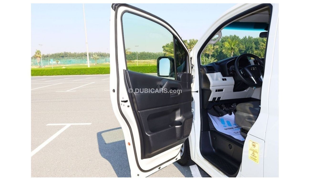 Used Toyota Hiace Cargo Van V6 3.5L Excellent Condition Delivery Van