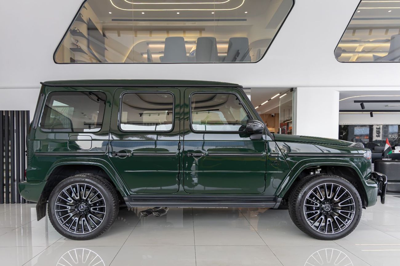 مرسيدس بنز G 63 AMG Double Night Pack|Fully Loaded|2026 Fully Cardbon Fiber |Gargash Auto Warranty PERFOMANCE PACKAGE
