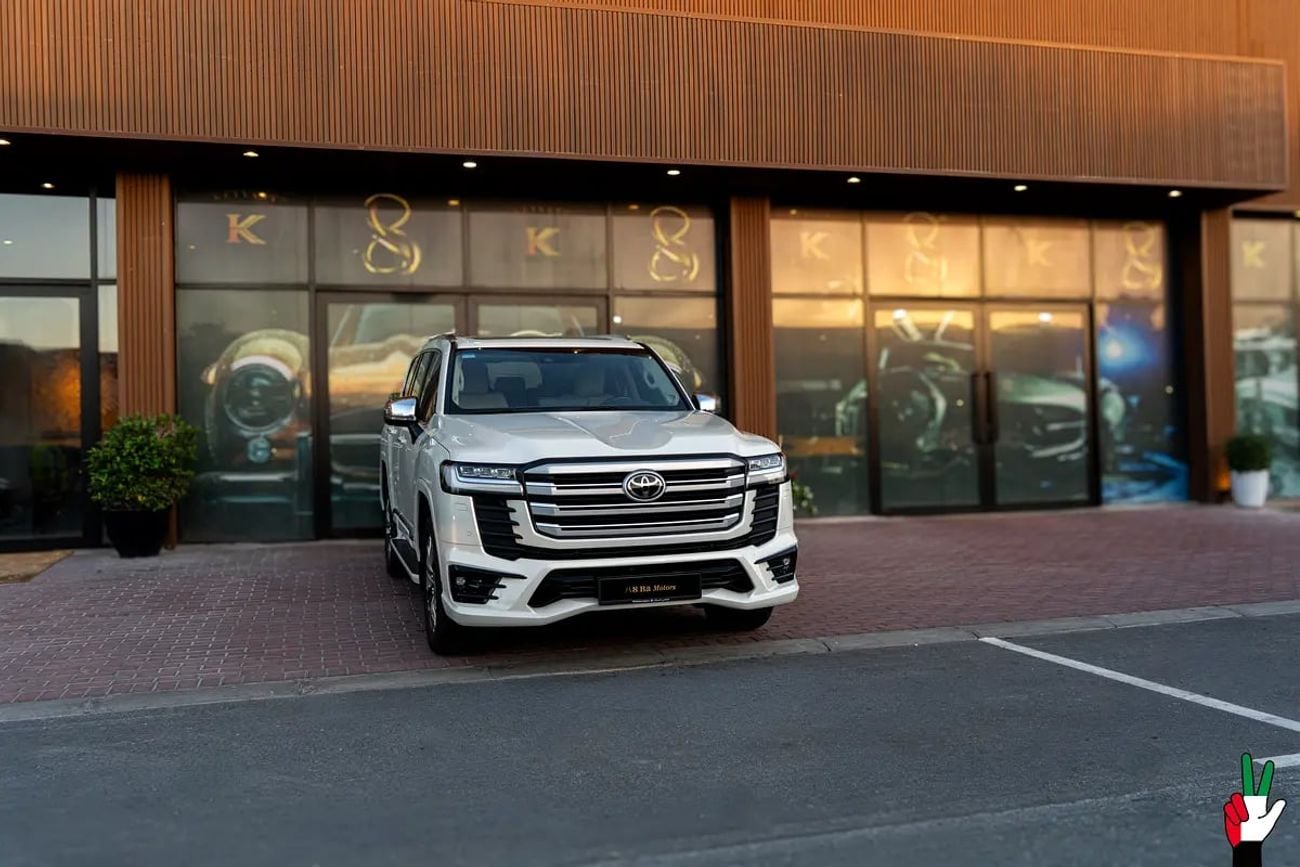 تويوتا لاند كروزر VXR 4.0L VXR | GCC Specs | Super Clean | Low Mileage