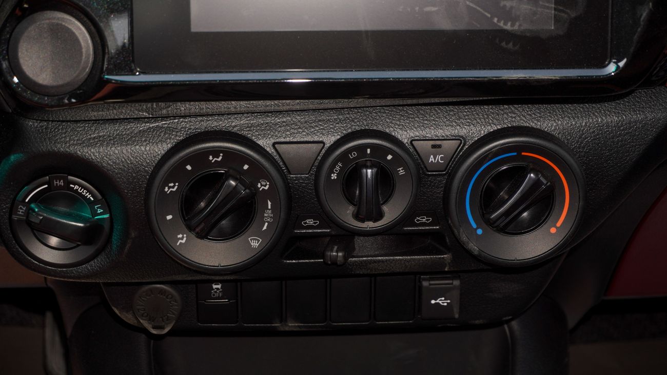 Toyota Hilux GL 2.4 L d