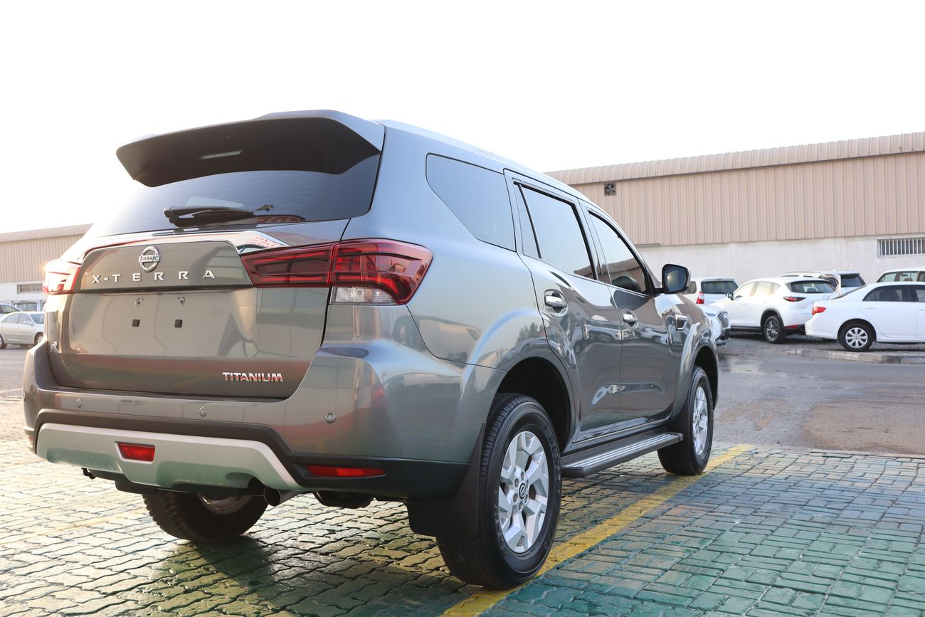 نيسان إكستيرا 2.5L GCC GOOD CONDITION CLAEN