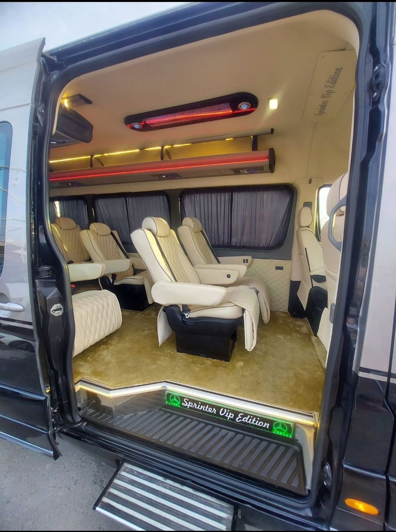 مرسيدس بنز سبرينتر 