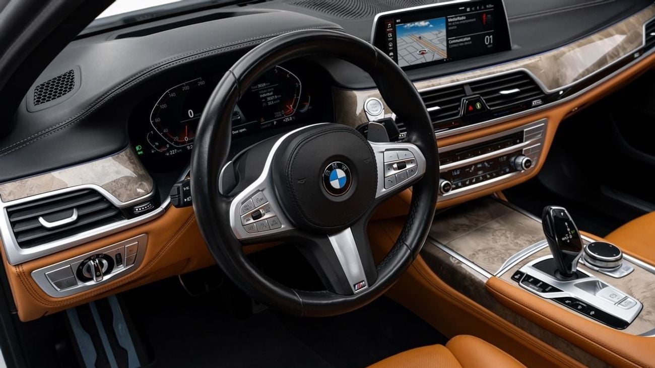 BMW 730Li - 2021 - GCC Specs