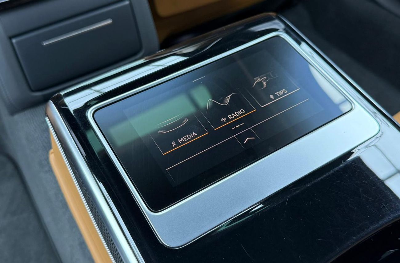 Audi A8 L 55 TFSI quattro 3.0L (340 HP) 2022 Audi A8L 55 TFSI Quattro, Warranty, Full Audi Service History, 