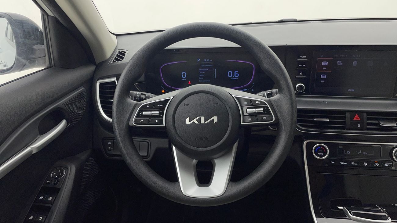 كيا سيلتوس LX 1.5 | بدون دفعة مقدمة | اختبار القيادة في المنزل