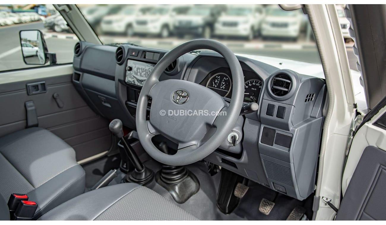 تويوتا لاند كروزر 70