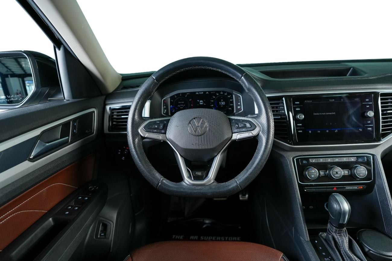 Volkswagen Teramont R LINE GCC-Agency Full Service-Warranty and Service Available-well maintained