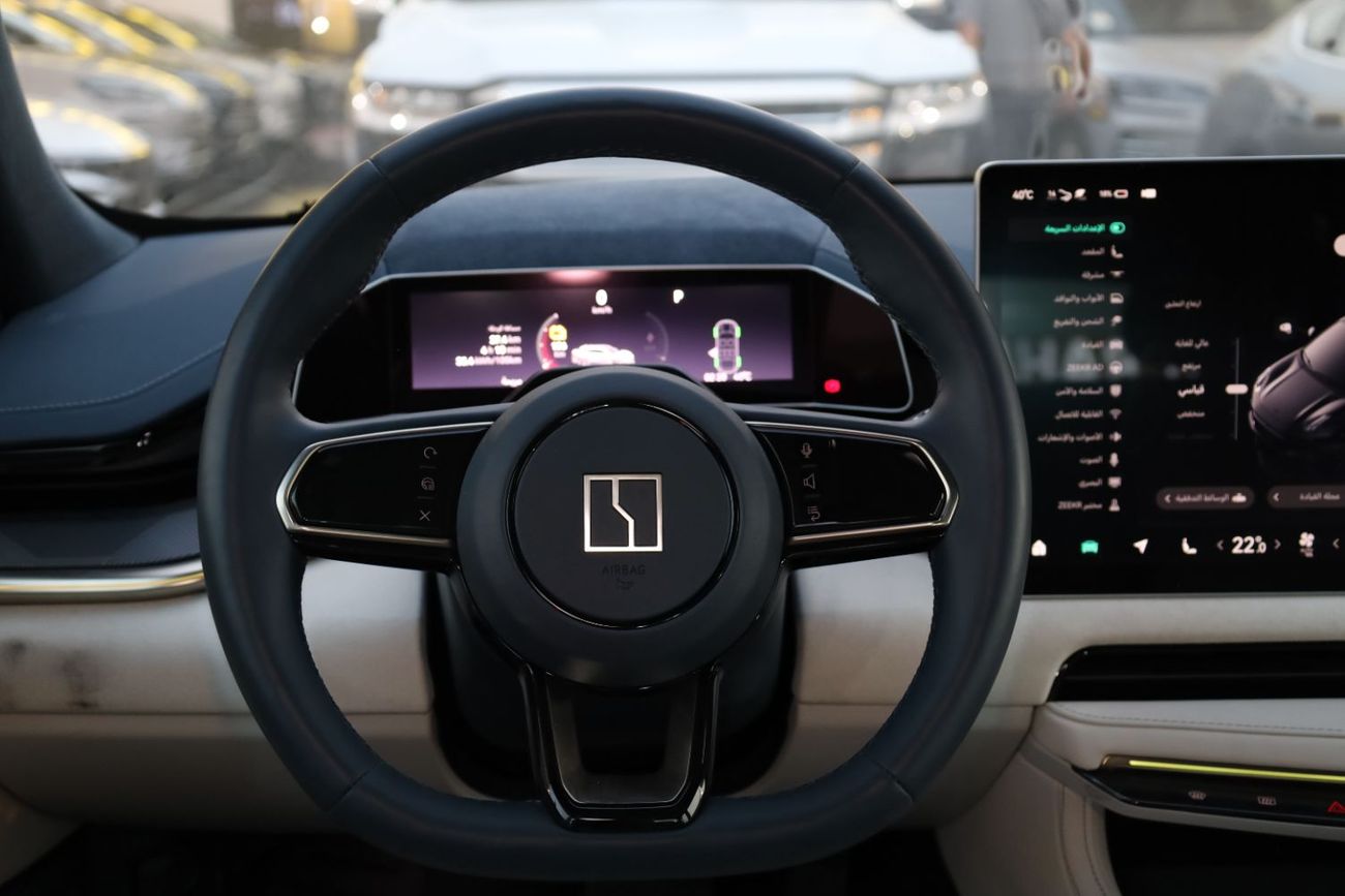 زيكر 001 ZEEKR 001 FLAGSHIP AWD 2024