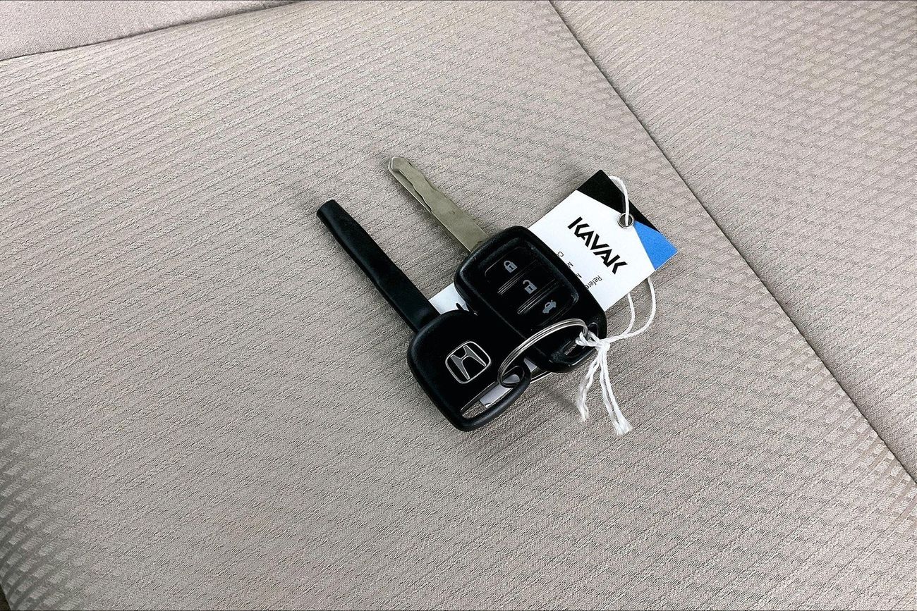 Honda City DX| 1 year free warranty | Exclusive Eid offer