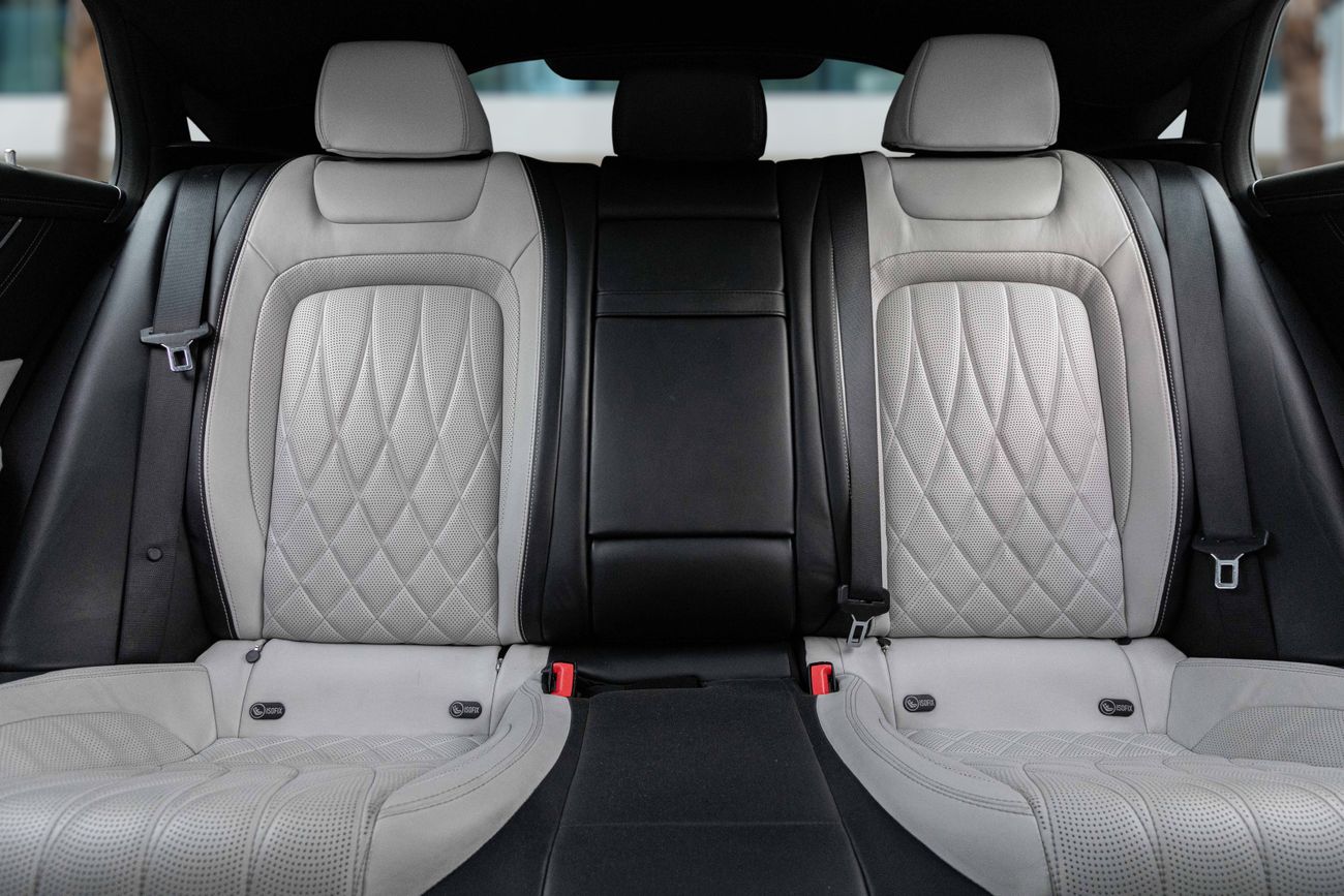 Mercedes-Benz AMG GT 43 AMG GT 43 | 5,445 P.M | 0% Downpayment | Agency Warranty | Full Gargash Service History