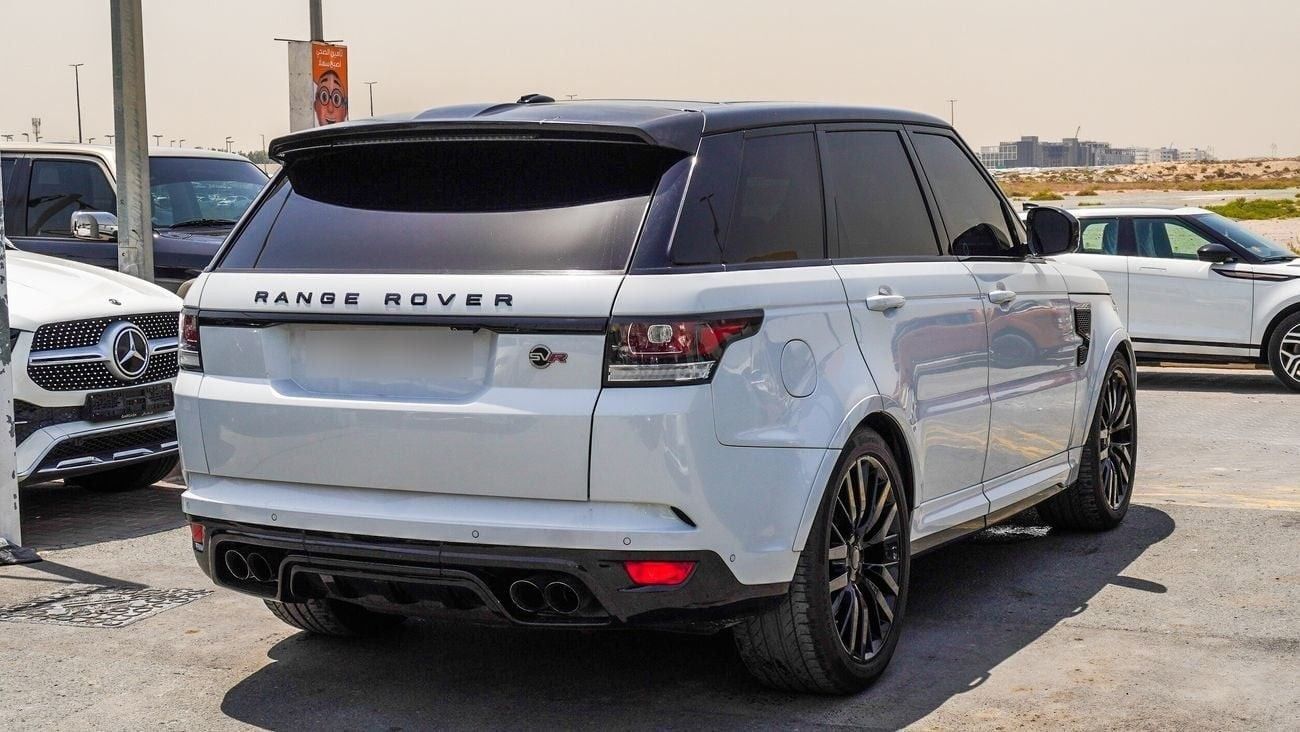 Land Rover Range Rover Sport SVR