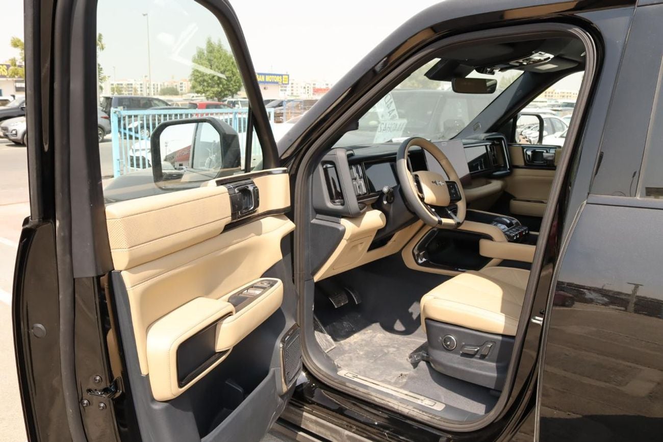 BYD Leopard 5 STD (NON GCC) leopard 5  with 2 deflock  and warranty 5 years evs active master account