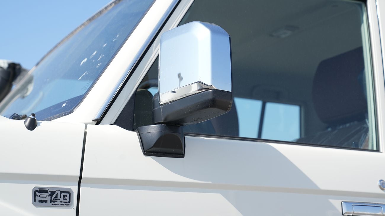 Toyota Land Cruiser LX V6