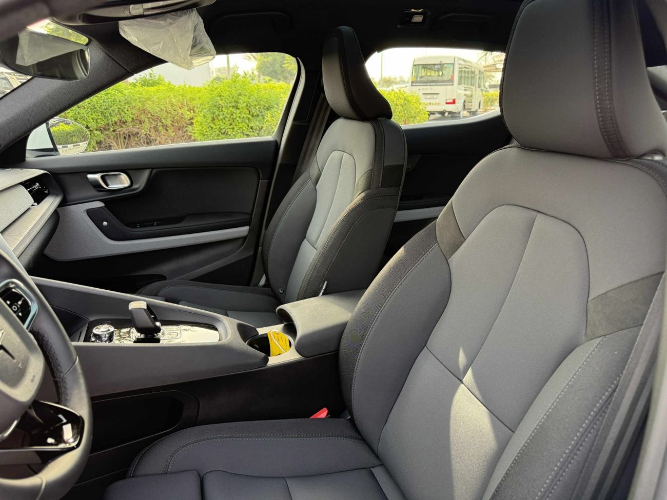 بولستار بوليستار 2 **2024**GCC SPEC UNDER WARRANTY LONG RANGE