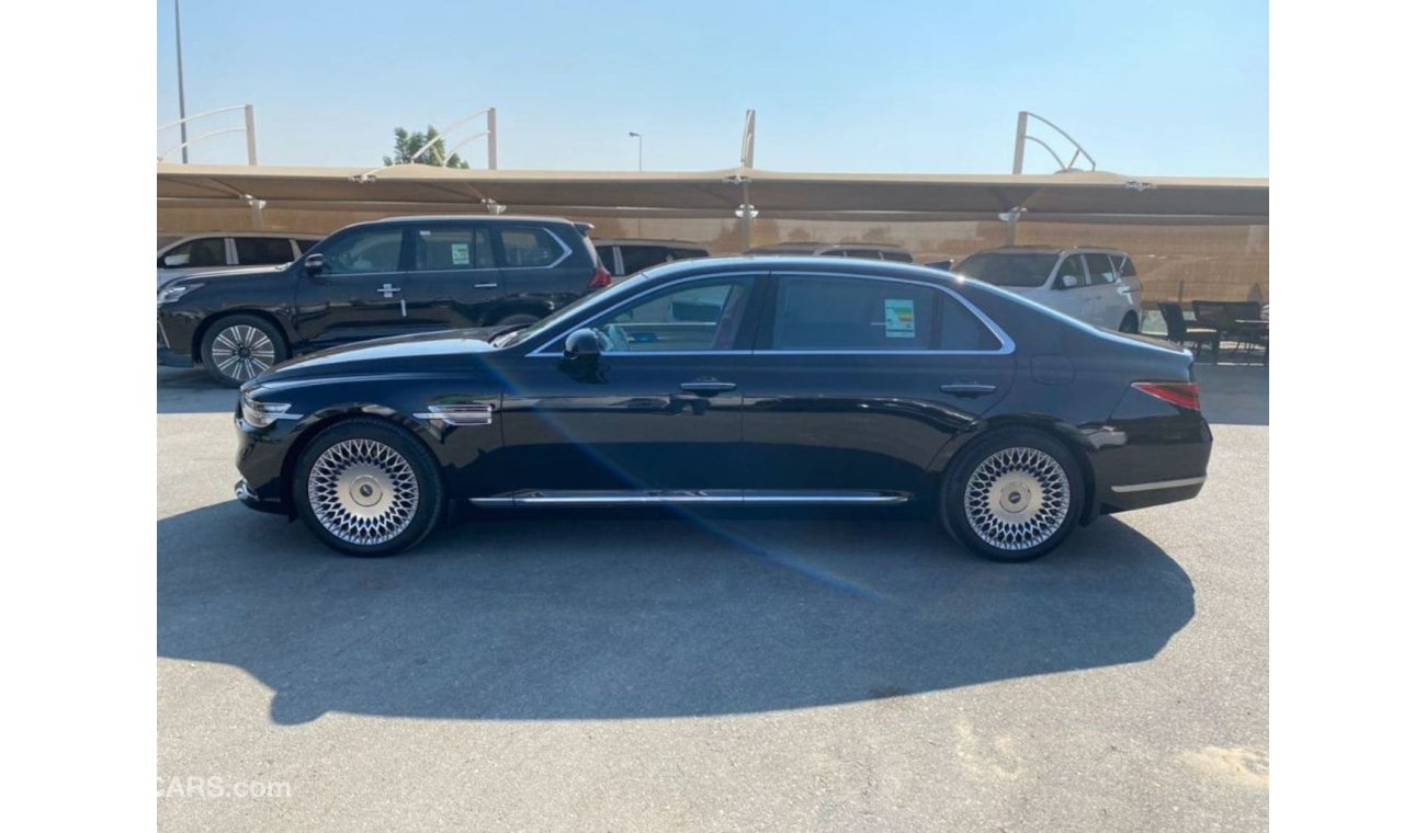 جينيسس G90 Royale Edition