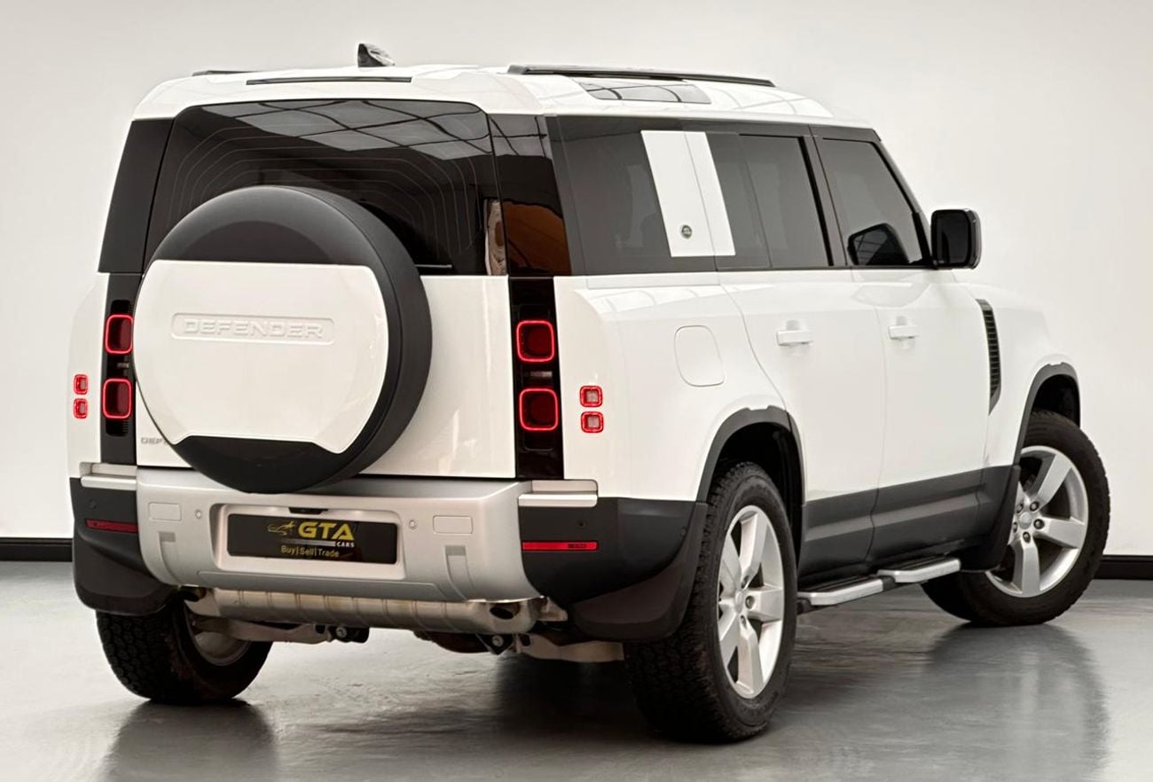 Land Rover Defender 2024 Land Rover Defender 110 HSE, 11/2028 Warranty, 01/2029 Service Contract, Land Rover FSH, GCC