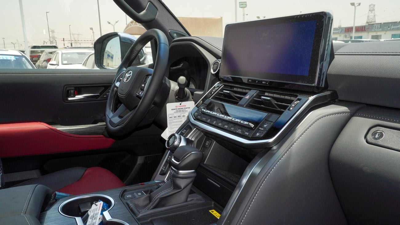 Toyota Land Cruiser VXR  Twin Turbo 3.5 L V6