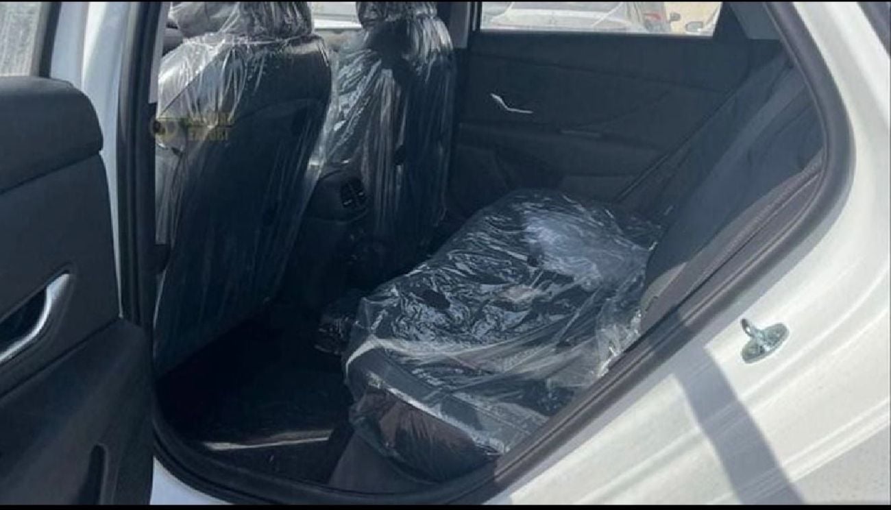 هيونداي إلانترا Hyundai Elantra / 2025 / Chinese / white