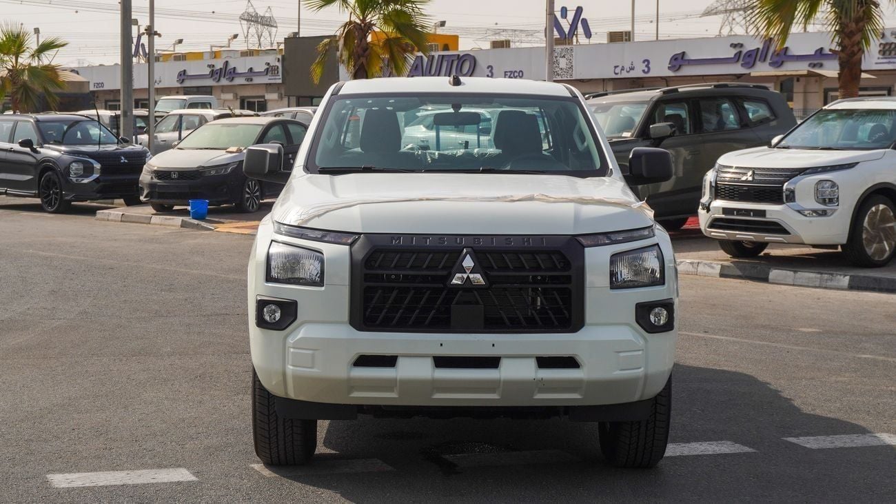 ميتسوبيشي L200 2.4L  4WD M/T