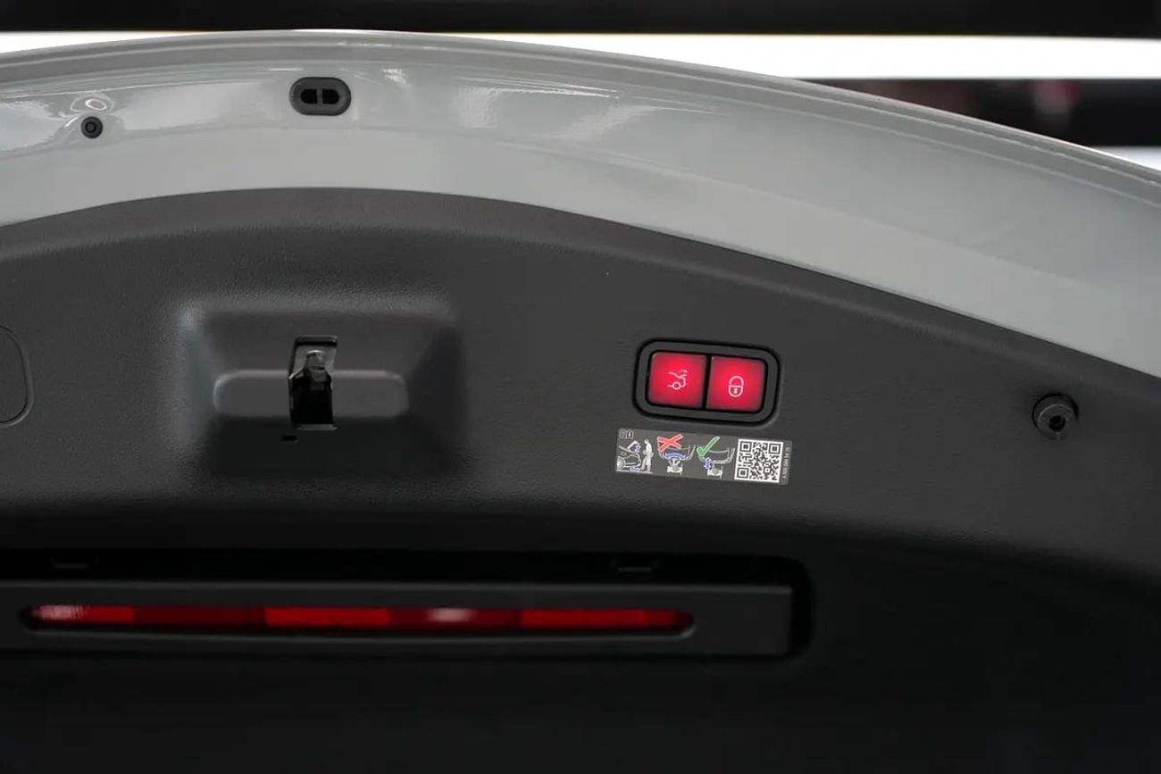 Mercedes-Benz CLE 200 Coupe CLE 200 Coupe | GCC 0km | Agency Warranty