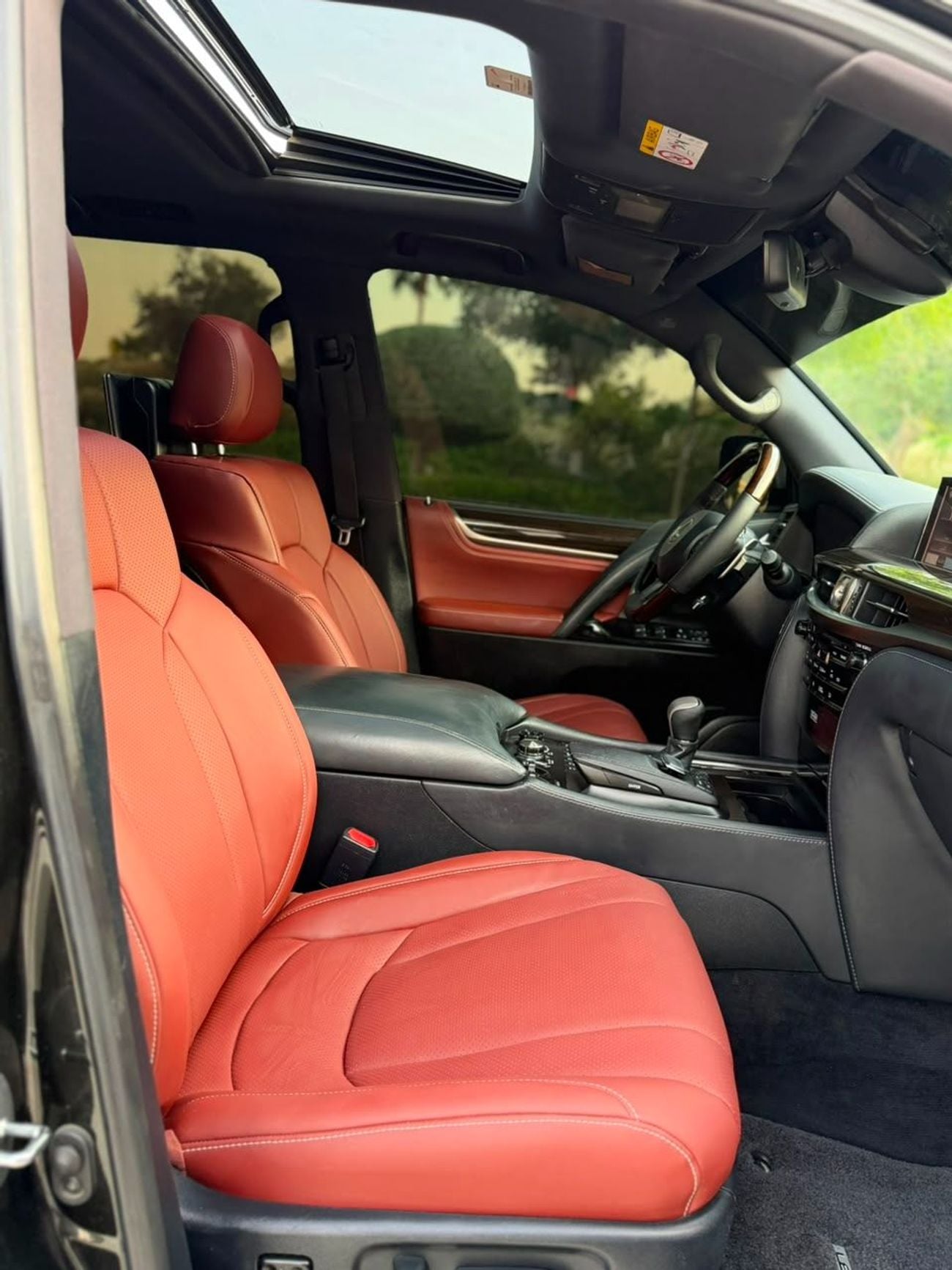 Lexus LX570 SPORT PLUS