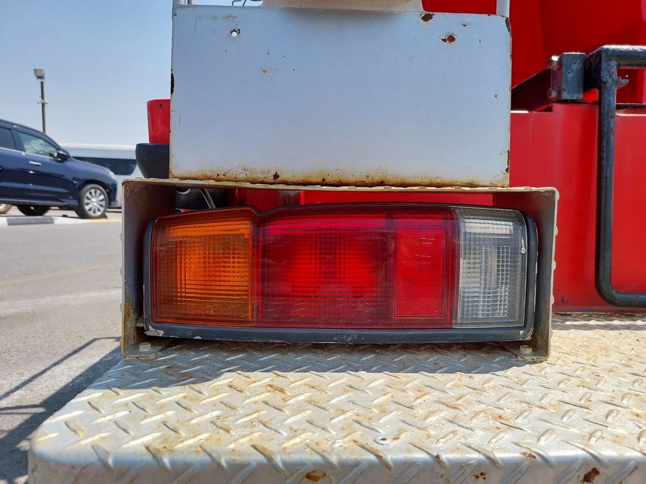 Nissan Pickup NISSAN DATSUN PICKUP RHD 1997 MODEL 2.0 L PETROL MANUAL(PM40549)