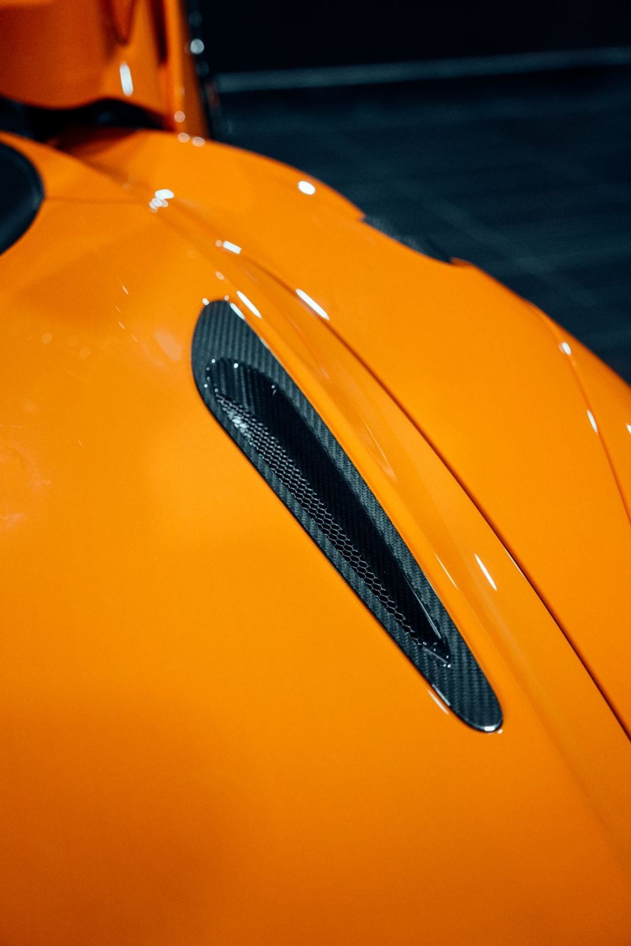 مكلارين 765LT
