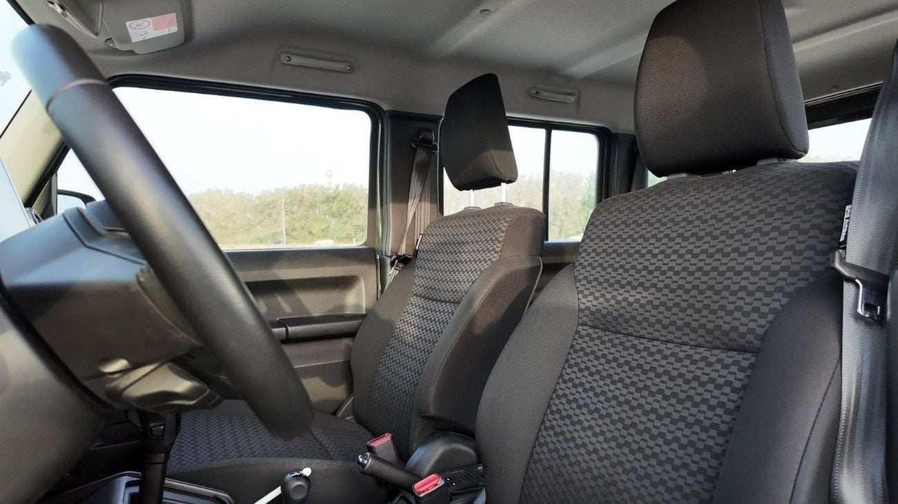 Suzuki Jimny GLX 4X4-1.5L GLX | Agency Warranty | GCC | Full Service History | Zero Down payment support