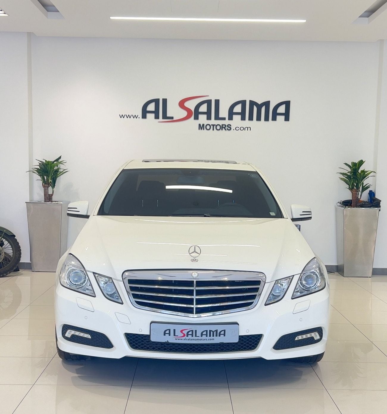 مرسيدس بنز E200 KOMPRESSOR