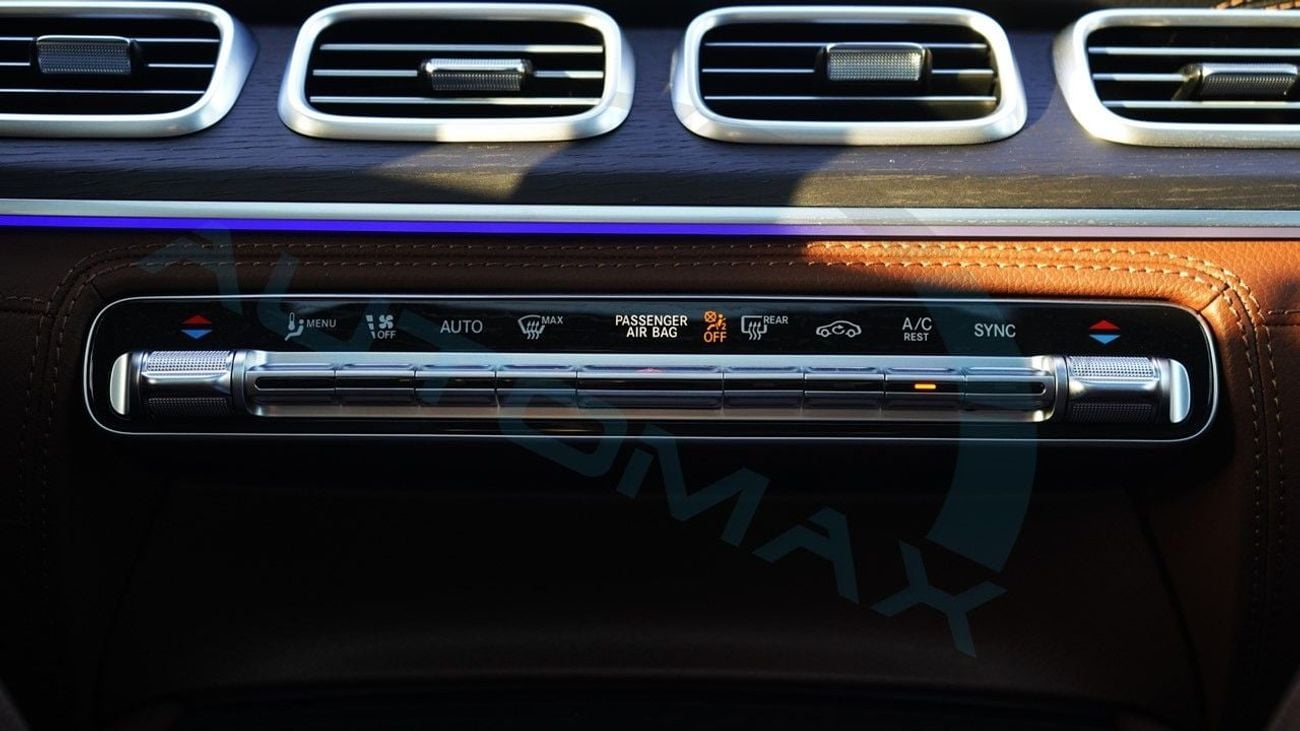 مرسيدس بنز GLE 53 AMG كوبيه 4MATIC+ EQ Boost 2026 GCC 0Km With 2 Years Unlimited Mileage Warranty @Official Dealer