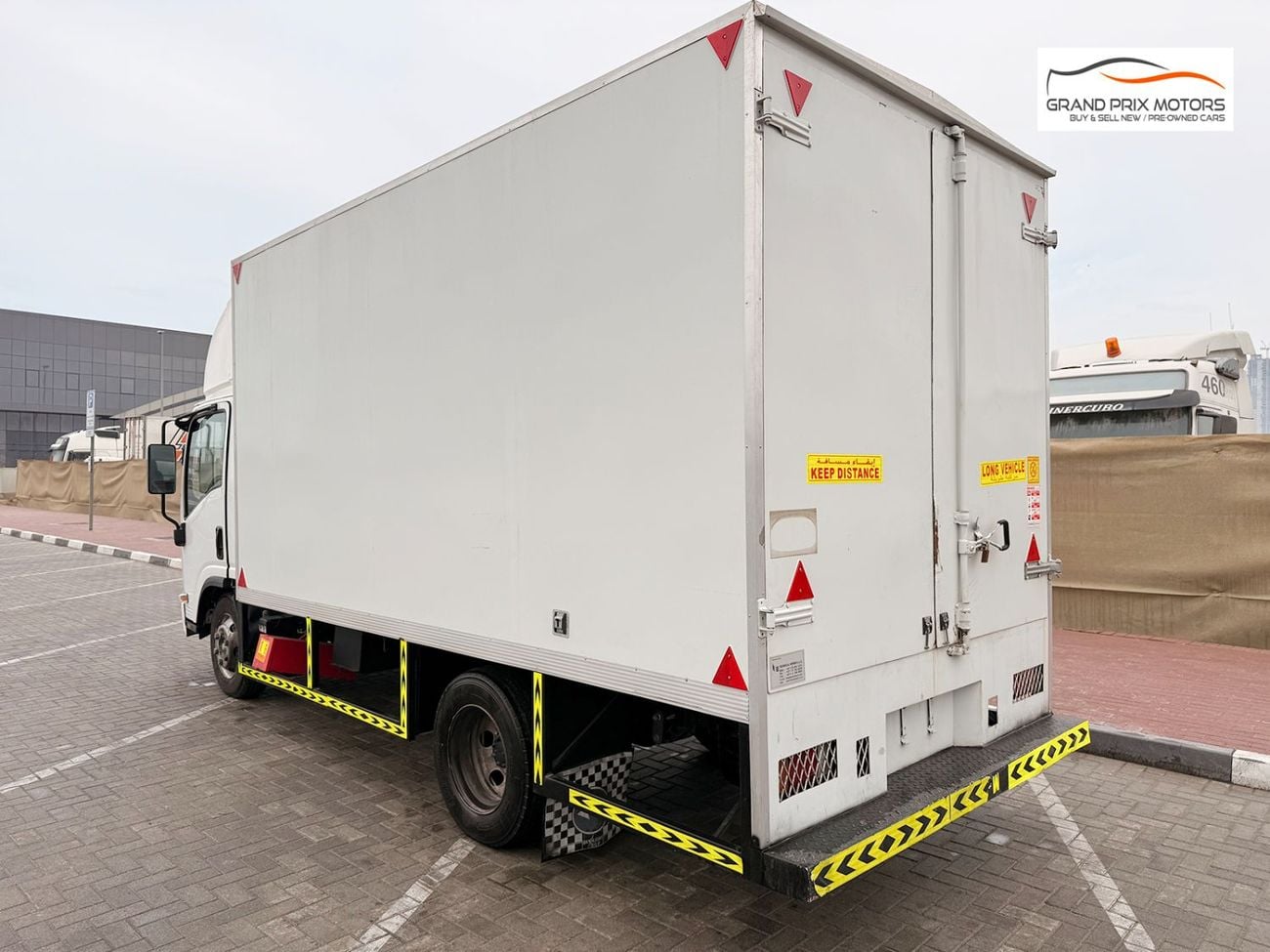 Isuzu NPR Isuzu NPR 14Ft