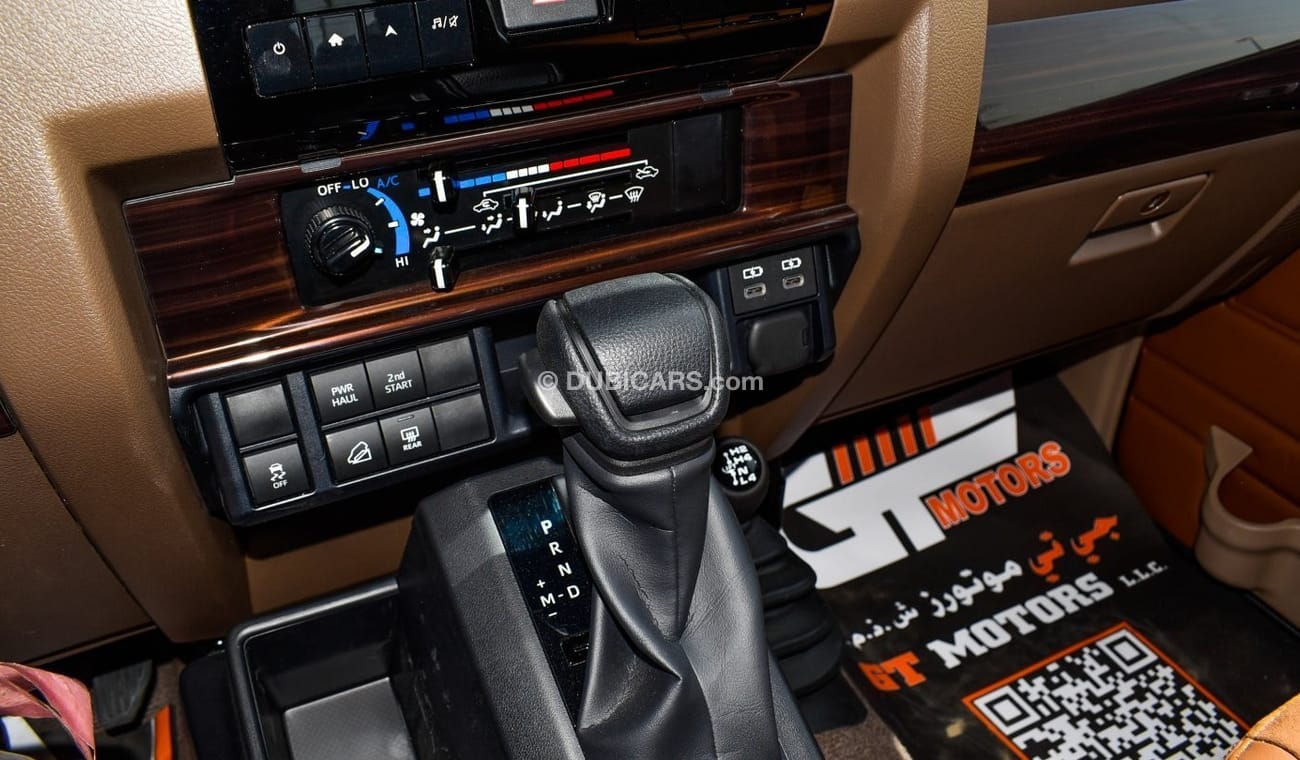 تويوتا لاند كروزر 70 VX 4.0 L V6