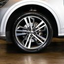 Audi Q5 AED 2,011 pm • 0% Downpayment • Audi Q5 45TFSI S-Line • 1 Year Warranty