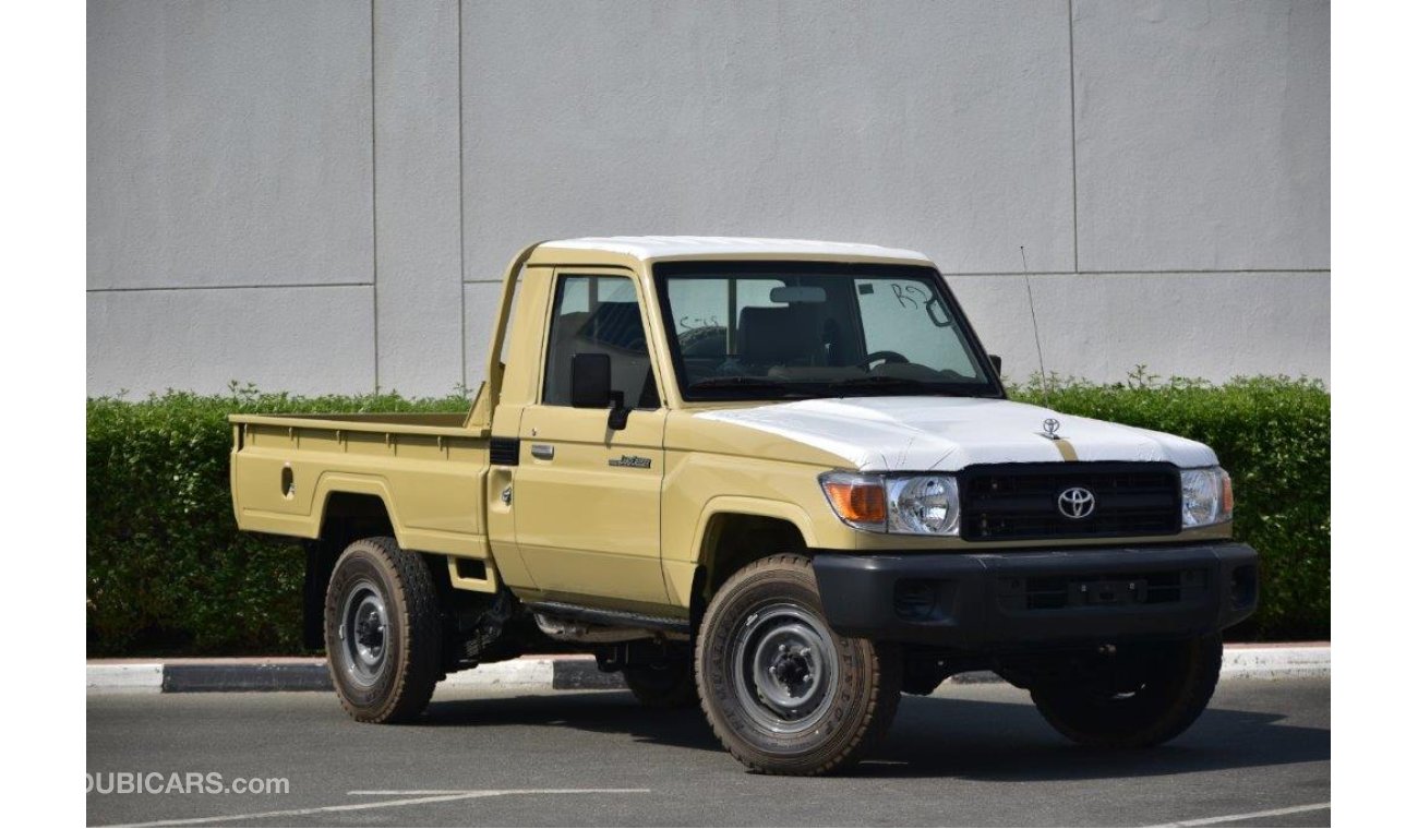 تويوتا لاند كروزر بيك آب 79 SINGLE  CAB V6 4.2L DIESEL 4WD MANUAL TRANSMISSION WITH REAR DIFF. LOCK