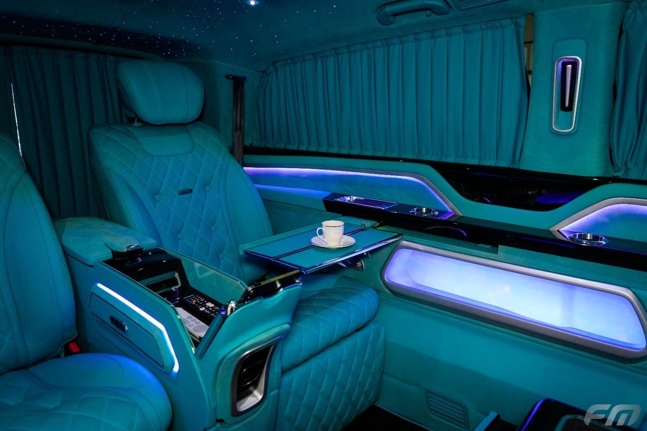 مرسيدس بنز V 250 MERCEDES-BENZ V250 BRABUS VIP 2023 - CERTIFIED BRABUS - BRAND NEW!