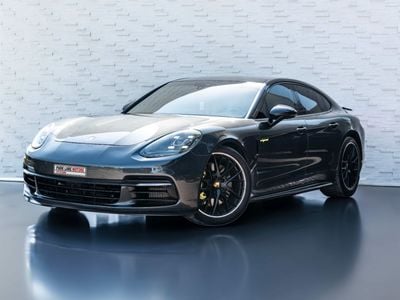 بورش باناميرا 4 E-HYBRID SPORT TURISMO