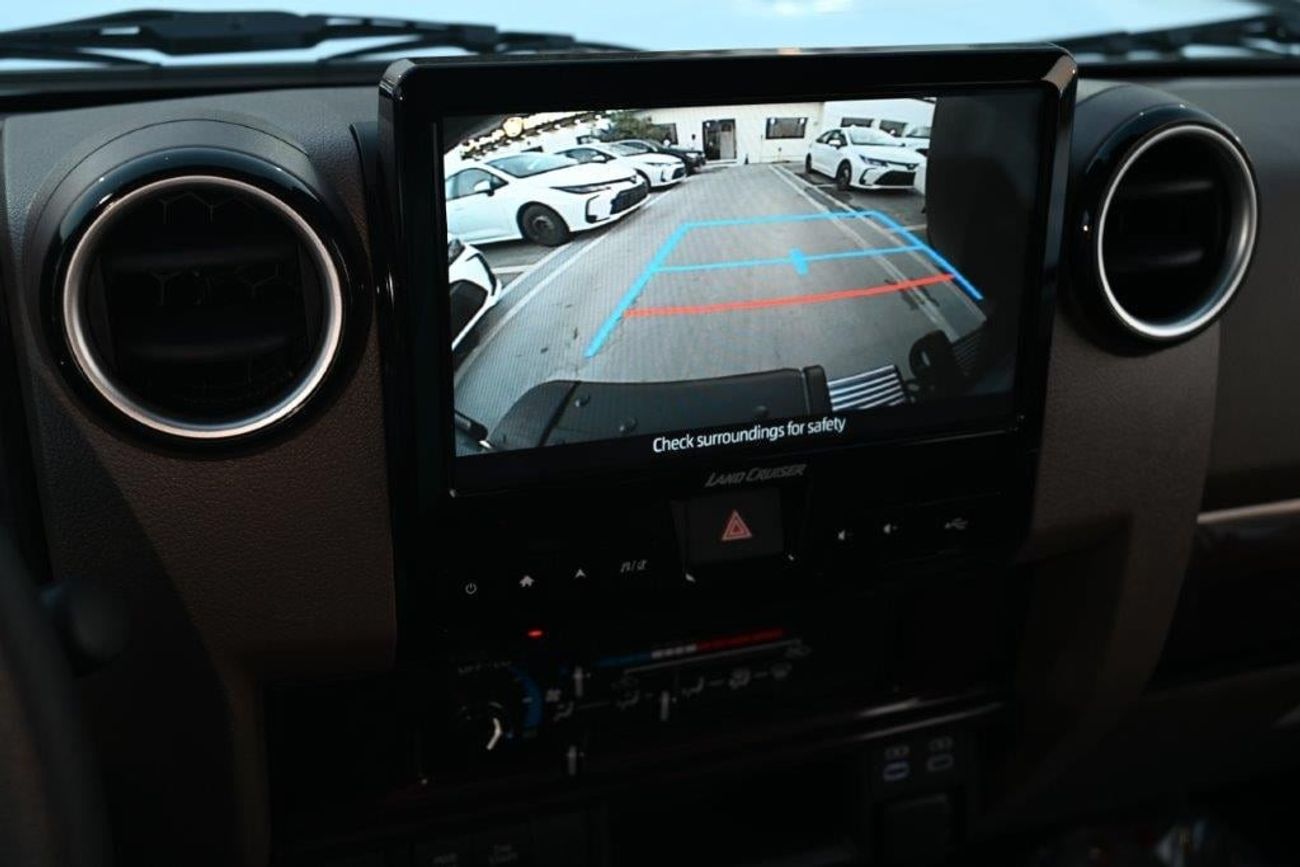 Toyota Land Cruiser 70 2025 MODEL TOYOTA LAND CRUISER 76 HARDTOP SDLX V6 4.0L PETROL 4WD 5-SEATER AUTOMATIC