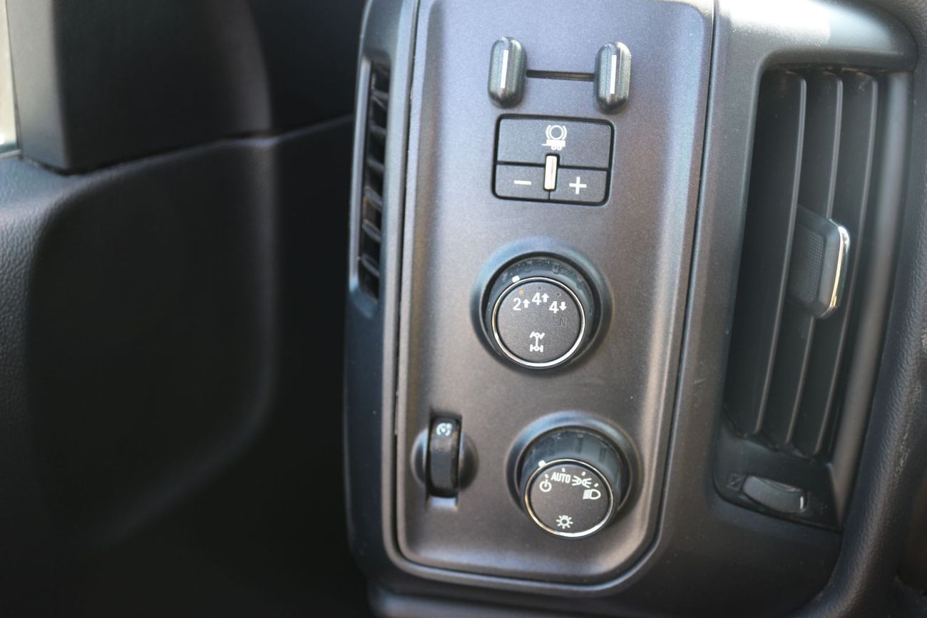 Chevrolet 1500 CHEVEROLET SILVERADO 4500 HD (4X4 ) MODEL 2020  AUTOMATIC DIESEL 6.6 CC