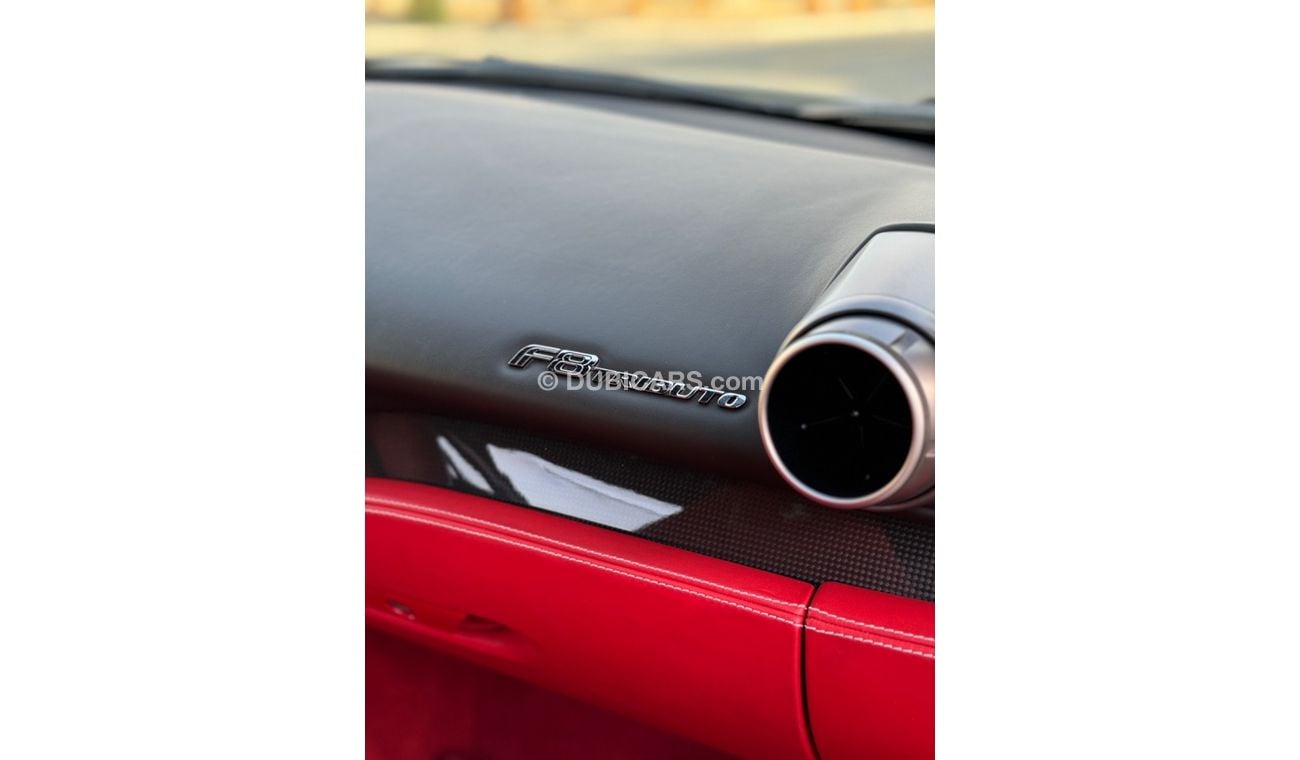 فيراري F8 تريبوتو تريبيوتو