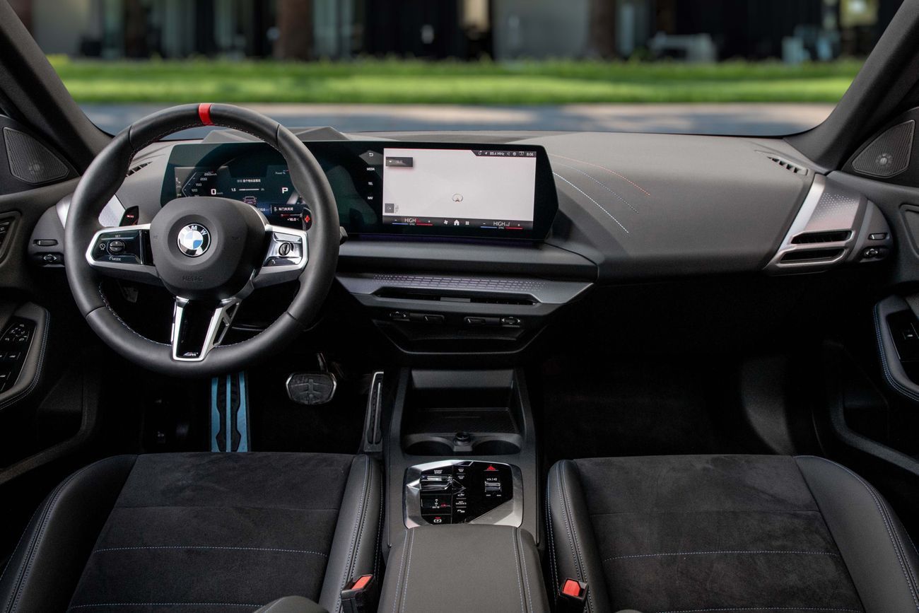 BMW 235 M235 | 3,721 P.M | 0% Downpayment | BMW M235 Pristine Condition