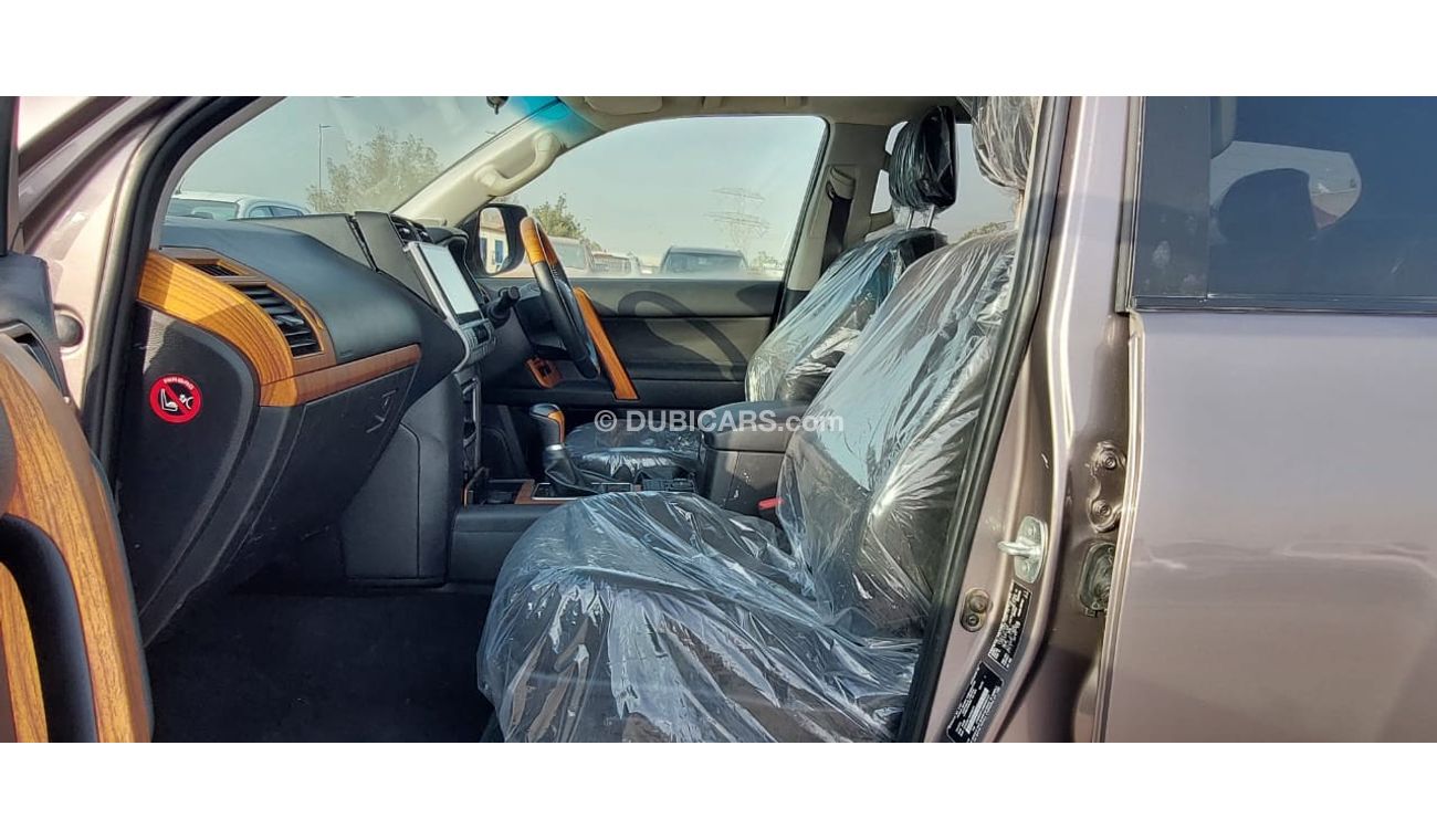 تويوتا برادو 2018 VXL 4x4 Diesel 2.8Cc Sunroof, Electric & Leather Seats, Premium Condition, 7 Seater